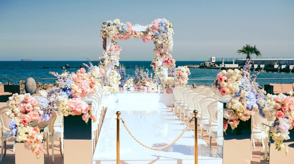 Why Hiring a Wedding Planner in Pompano Beach Makes Your Dream Wedding Effortless